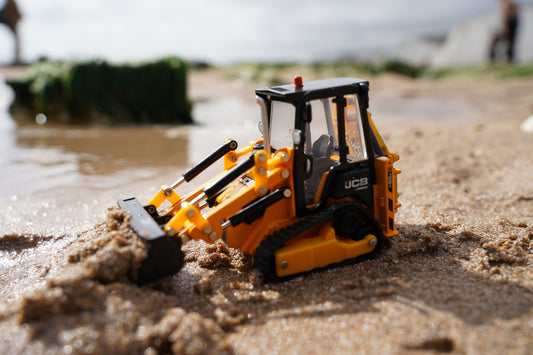 JCB 1CX 1:32 Scale Model