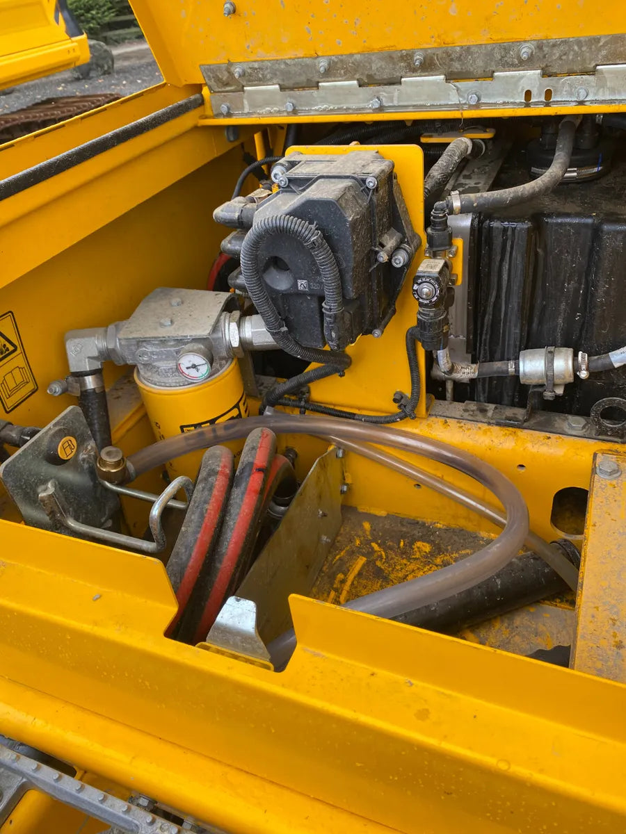 JCB 140X Pro Tracked Excavator