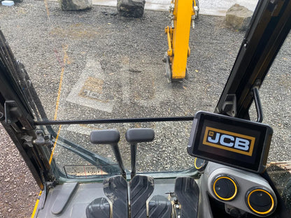 JCB 140X Pro Tracked Excavator