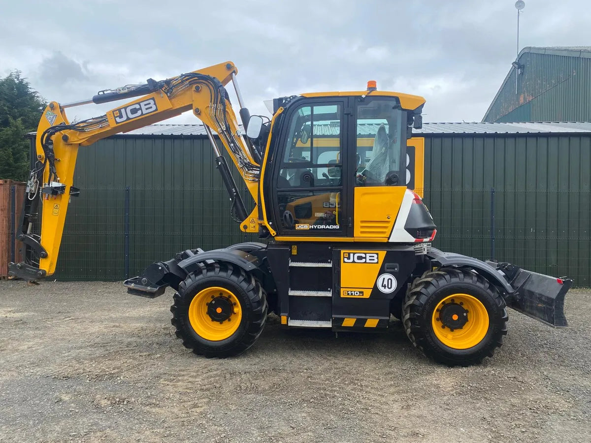 Ex Demo JCB Hydradig 110W Plus