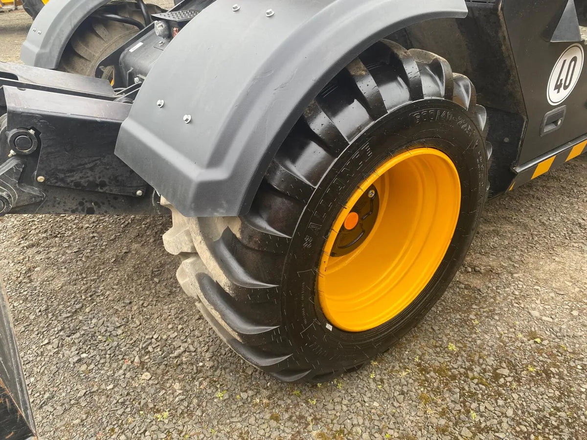 Ex Demo JCB Hydradig 110W Plus