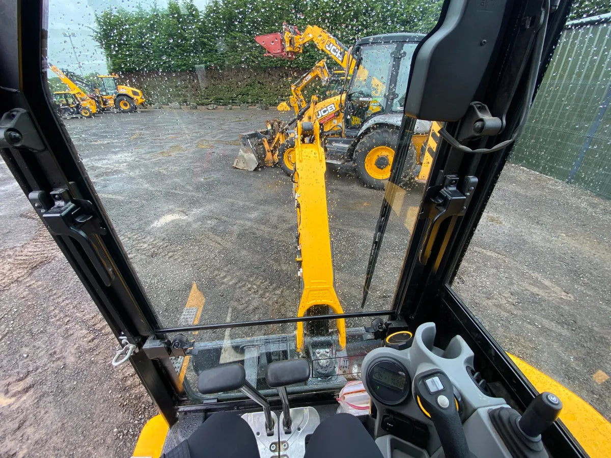 JCB 25Z Plus Mini Digger (2025)