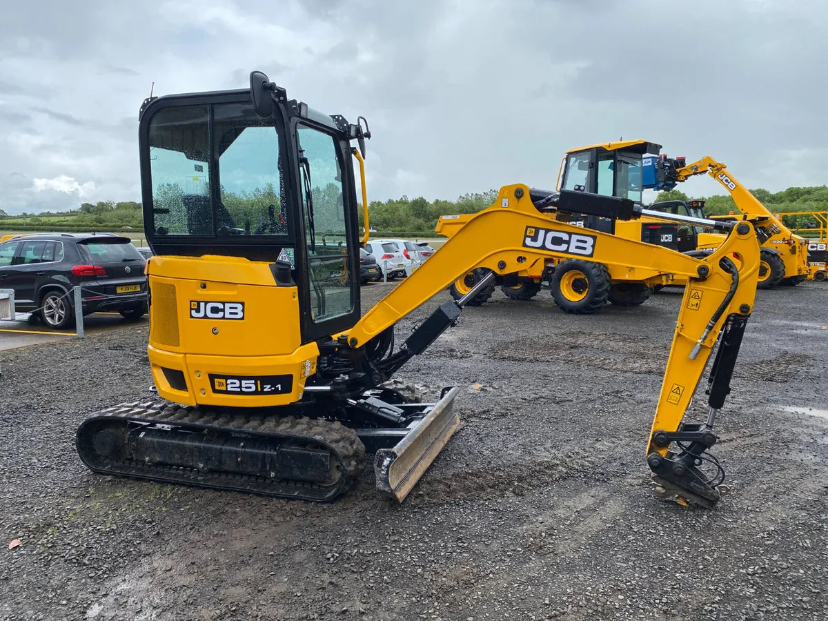 JCB 25Z Plus Mini Digger (2025)