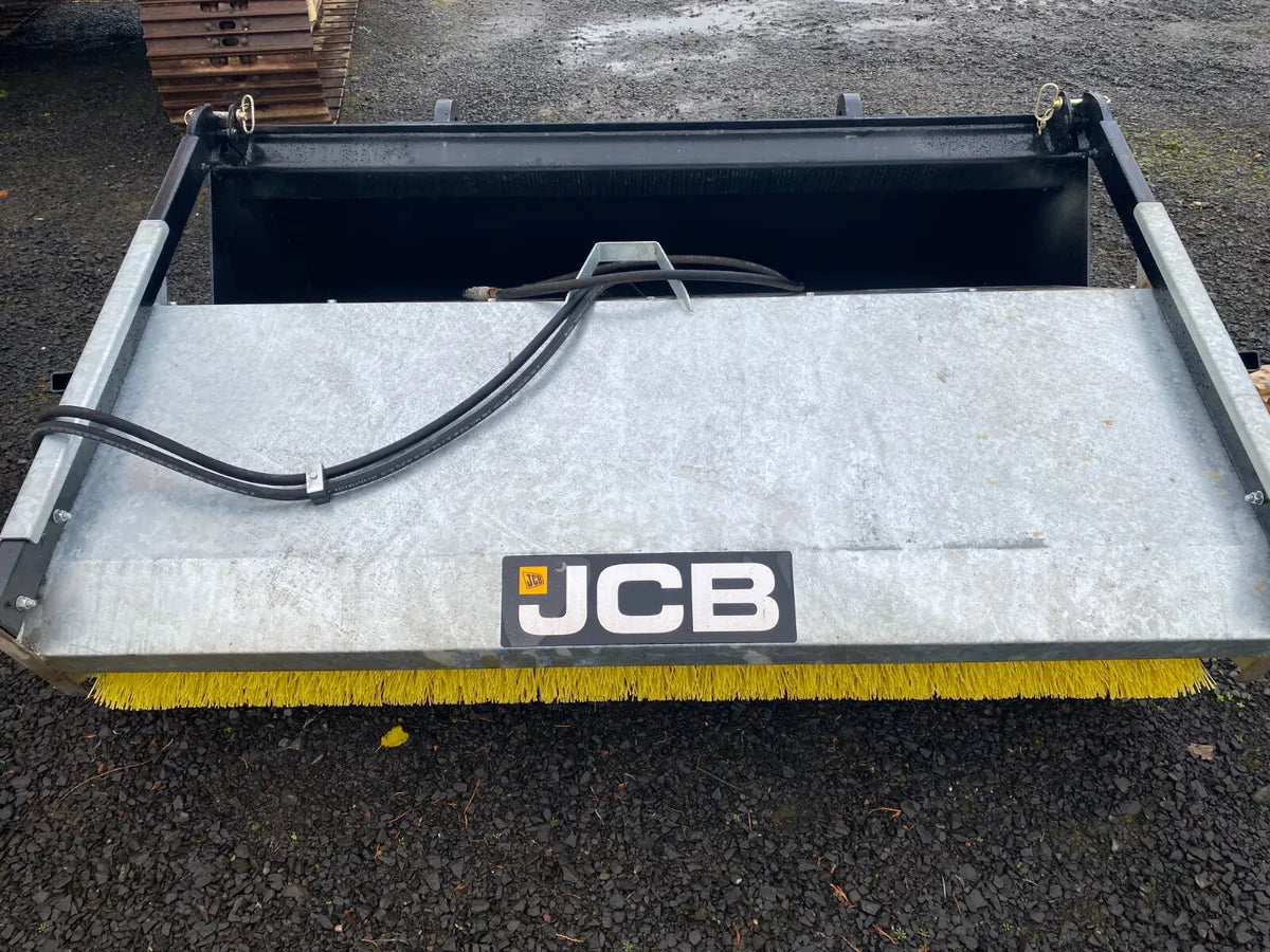 JCB Bucket Brush with Bucket