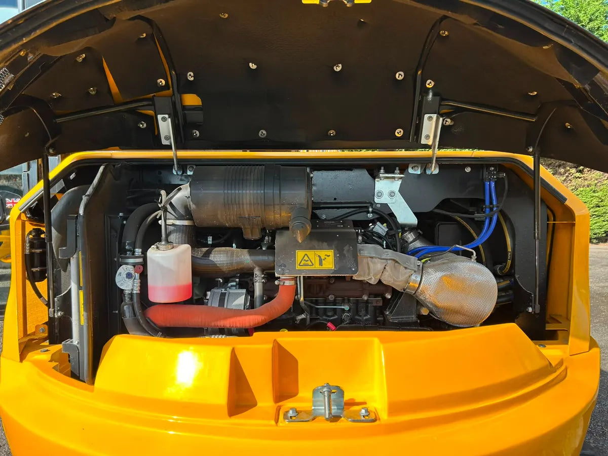 JCB 86C Pro Midi Digger