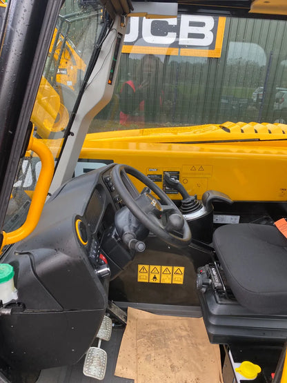 JCB 525-60 COMPACT TELEHANDLER YEAR 2025