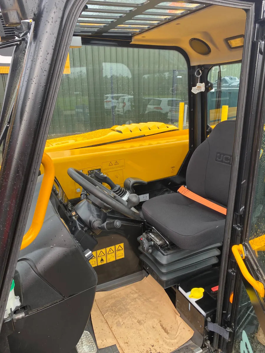 JCB 525-60 COMPACT TELEHANDLER YEAR 2025